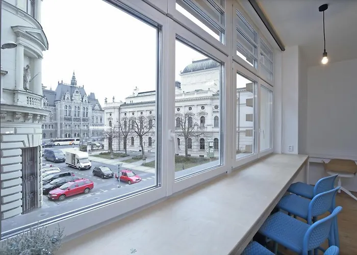 Hall View Apartmán